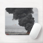 Brandwonden van geconcentreerde kolie muismat (Met muis)