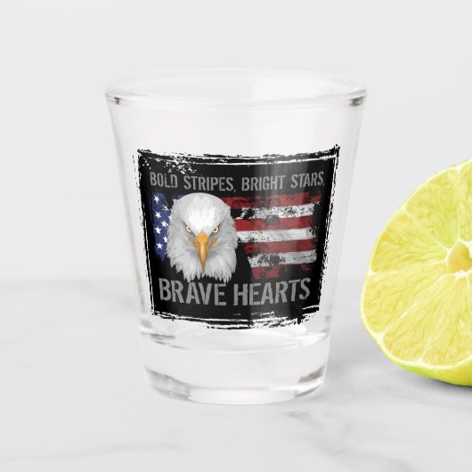 Brave American Hearts Shot Glas (Voorkant)