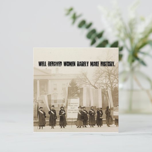 Brave vrouwen maken zelden geschiedenis... kaart (Staand voorkant)