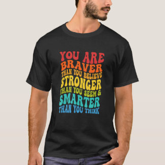 Braver dan je denkt dat Inspirerend Retro Wavy R T-shirt