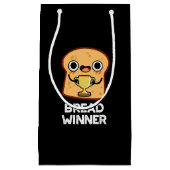 Bread Winner Funny Food Pun Dark BG Klein Cadeauzakje (Voorkant)