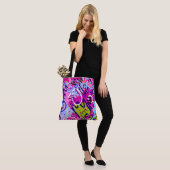 Break Out Star: Abstracte kunst Tote Bag (Op model)
