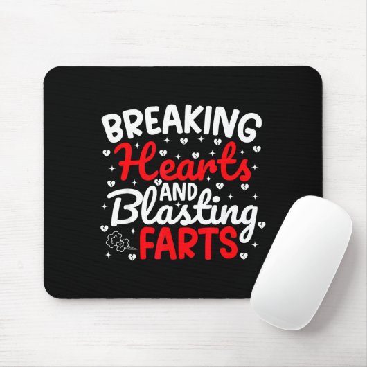 Breaking Hearts And Blasting Farts Valentine Funny Muismat (Met muis)