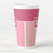 Brede Feminine Stripes met monogram Latte Mok (Voorkant)
