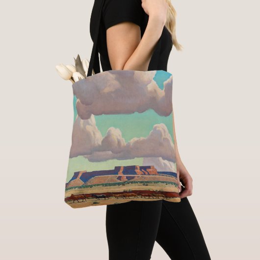 Brede landen van de Navajo door Maynard Dixon Tote Bag (Dichtbij)