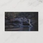 Brede waterval in een gloeiende pool visitekaartje (Achterkant)