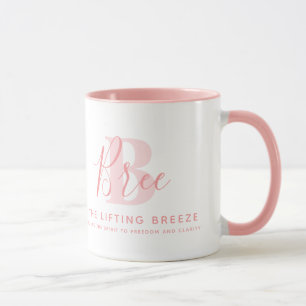 Bree naam betekenis en monogram zacht roze tekst mok