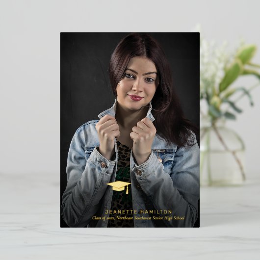 Breed Typografiescript voor/achter het Afstuderen  Folie Uitnodiging (Staand Voorkant)