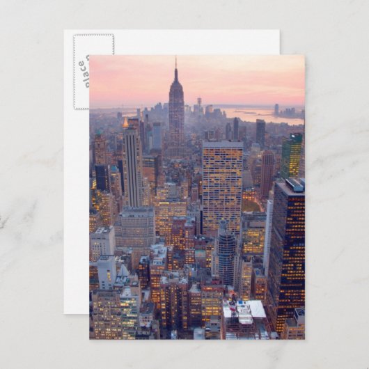 Breed uitzicht van Manhattan bij zonsondergang Briefkaart (Voorkant / Achterkant)