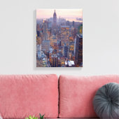 Breed uitzicht van Manhattan bij zonsondergang Canvas Afdruk (Insitu (Woonkamer))