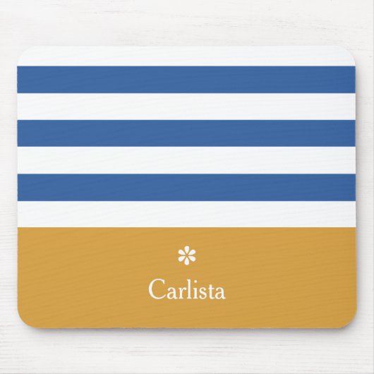 Breedblauw Horizontale Stripes Gold Name en Daisy Muismat (Voorkant)