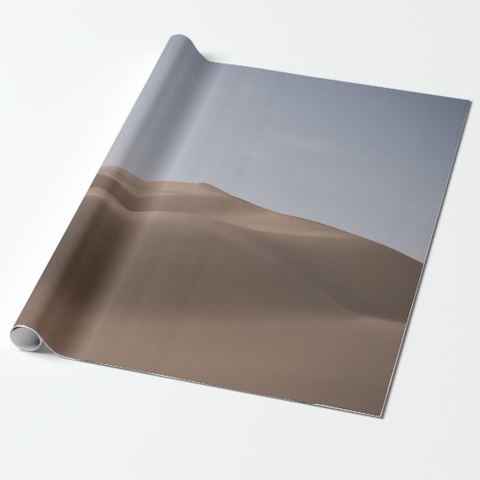 BREEDDESERT ONDER WITTE SKY TIJDENS DAG CADEAUPAPIER (Uitgerold)