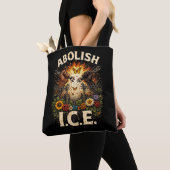 Breek de Ketenen Tote Bag (Dichtbij)