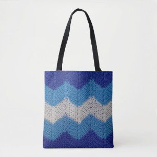 breiwerk met gestreepte figuren blauw en wit tote bag