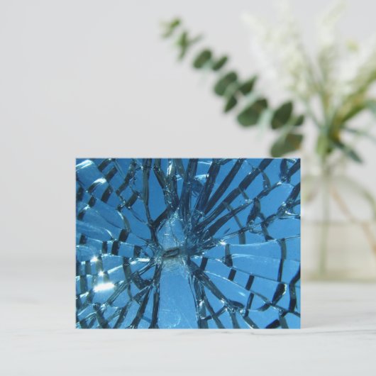 Breken blauw glas briefkaart (Staand voorkant)