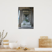 Brekende golven onder de pier van Napels Poster (Keuken)