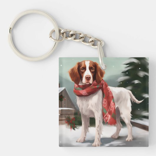 Bretagne Spaniel Hond in Sneeuw Kerstmis Sleutelhanger (Voorkant)