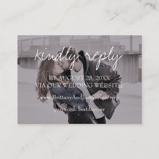 Brettany Modern Photo Script Wedding Website RSVP Informatiekaartje (Voorkant)