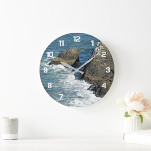 Breukkende golven op Rocky Coastline Seascape Grote Klok