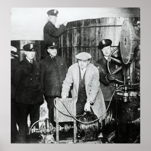 BREWERY SPEAKEASY BUST c. 1930 Poster (Voorkant)