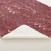 brick red marble print sherpa deken (3/4)