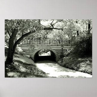 Brick Underpass en pad in Central Park Poster