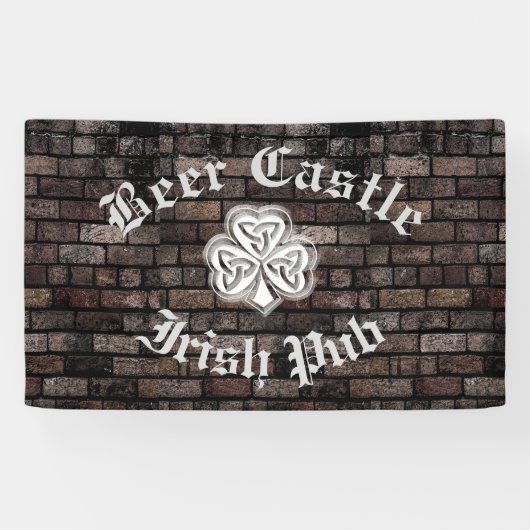Brick wall trendy modern grundge Irish shamrock Spandoek (Horizontaal)