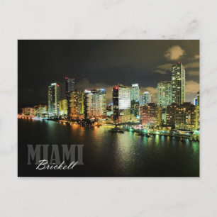 Brickell skyline 's nachts in Miami, Florida Briefkaart