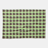 Brickwork Burrow: A Wombat's Green Canvas, Theedoek (Horizontaal)