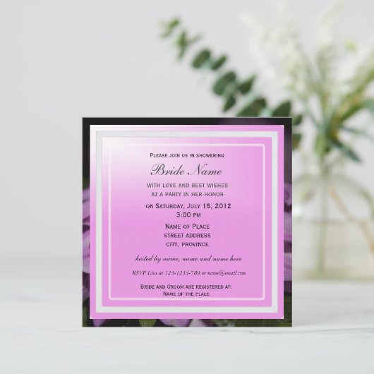 Bridal douche-uitnodiging, paarse dahlia kaart (Staand voorkant)