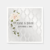 Bridal Hydrangea Bouquet op White Satin Servet (Voorkant)