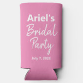 Bridal Party - Pink & White - Weddenschap Seltzer Blikjeskoeler (Achterkant)