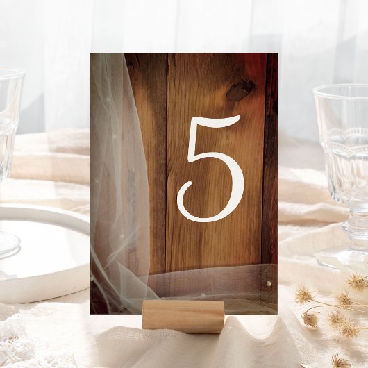 Bridal Veil en Barn Wood Wedding Table Numbers Kaart