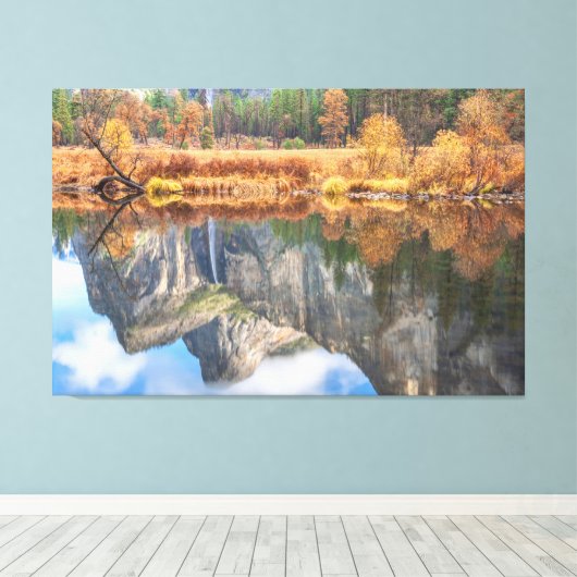 Bridalveil Herfsten Reflectie Canvas Afdruk (Insitu (Houten vloer))