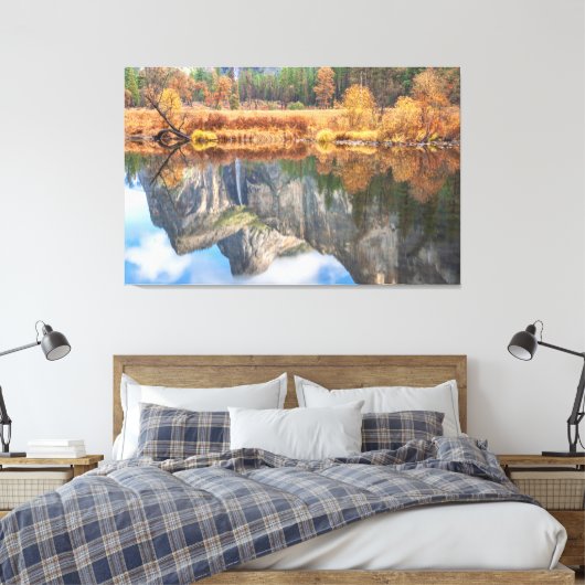 Bridalveil Herfsten Reflectie Canvas Afdruk (Insitu (Slaapkamer))
