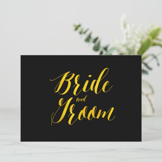 "Bride and Groom" Faux Gold Foil Chic Wedding Sign (Staand voorkant)