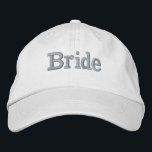 Bride Baseball Hat Geborduurde Pet<br><div class="desc">Pas je pet aan voor je huwelijksreis, huwelijksdag of vrijgezellenfeest! Dit pet kan worden gepersonaliseerd zodat het past bij de stijl of het thema die u zoekt.</div>