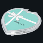 BRIDE & Bridesmaid Blauwgroen Blue Celebrate Tiara Make-up Spiegel<br><div class="desc">Schat,  heb altijd een van deze geweldige compacten in je tas. Het maakt het perfecte cadeau of feest van een bruidpartij,  een geweldige hoer en een herinnering aan je geweldige feest! Pas het met uw gebeurtenisdatum of iemands naam aan. Deel van het BRIDE & CO. collectie.</div>