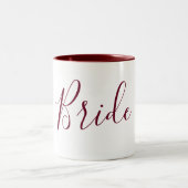 Bride Burgundy en White Cursive Tweekleurige Koffiemok (Center)