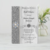 Bride Celebration Silver Foil, White Silk and Pear Kaart (Staand voorkant)