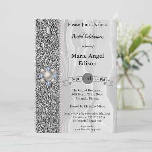 Bride Celebration Silver Foil, White Silk and Pear Kaart (Staand voorkant)