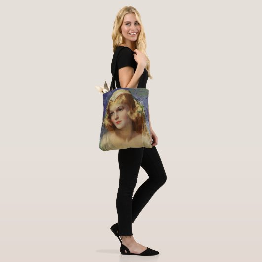bride die een bijbel, religieuze bruiloft houdt tote bag (Op model)