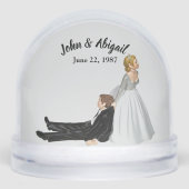 Bride Dragging the Reluctant Groom Sneeuwbol (Voorkant)