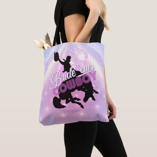 Bride 'em Cowboy Bachelorette v2 Team Bruid ID928 Tote Bag (Dichtbij)
