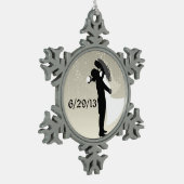 Bride- en bruidsdatum tin sneeuwvlok ornament (Links)