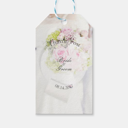 Bride en Flower Bouquet Editable Wedding Cadeaulabel (Voorkant)