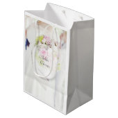 Bride en Flower Bouquet Wedding Medium Cadeauzakje (Achterkant Gekanteld)