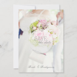 Bride en Flower Bouquet Wedding Save The Date