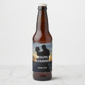 Bride en Groom Foto Elegant Newly Weds Wedding Bier Etiket (Voorkant)