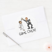 Bride en Groom Game Over Ronde Sticker (Envelop)